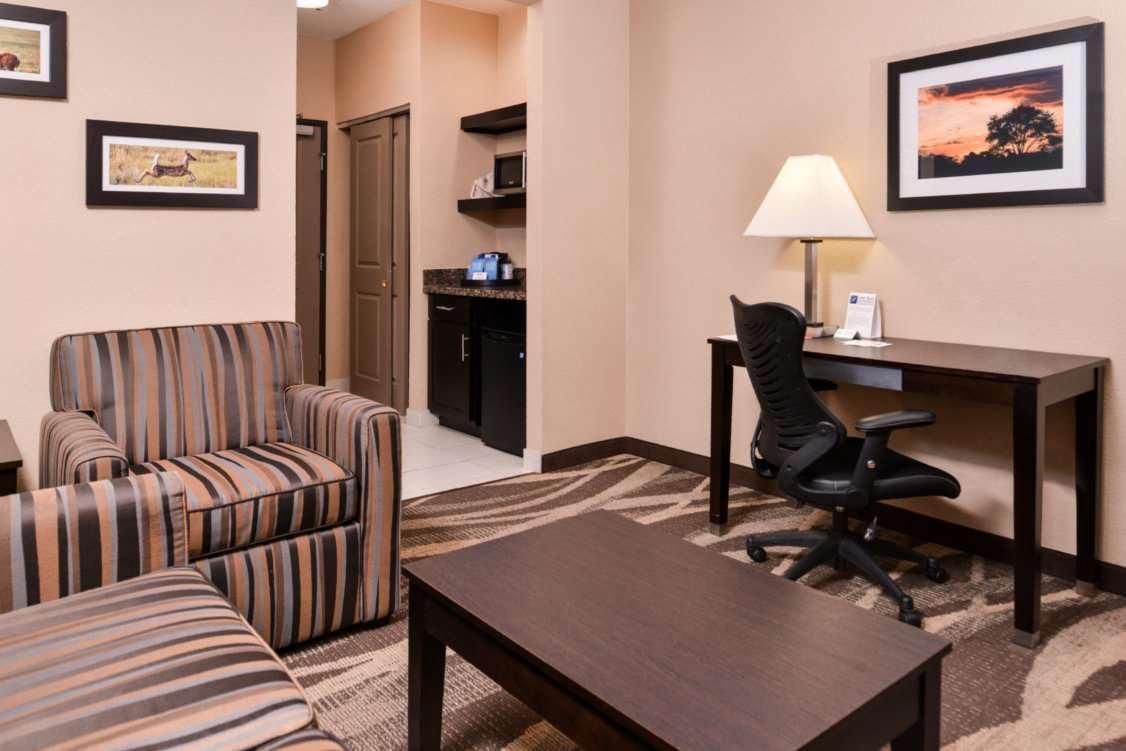 Best Western Plus Lake Jackson Inn & Suites Εξωτερικό φωτογραφία