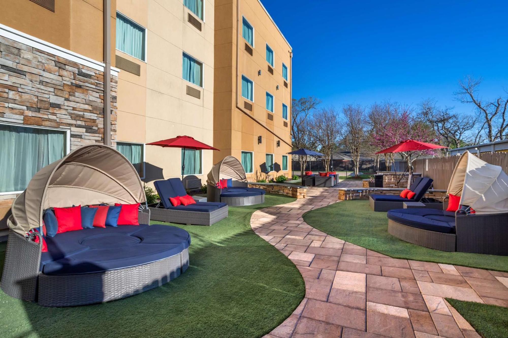 Best Western Plus Lake Jackson Inn & Suites Εξωτερικό φωτογραφία